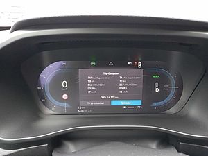 Volvo  Recharge AWD